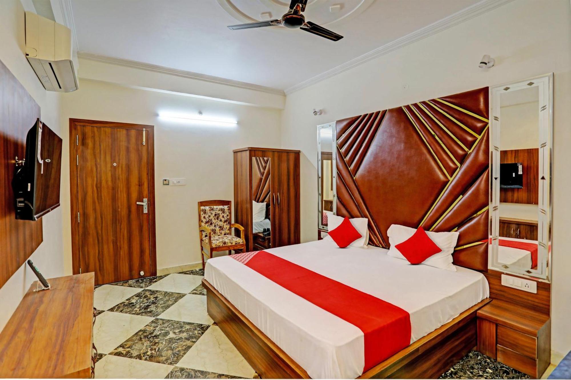 Hotel O Al Diwan Banquet And Suites Kanpur Esterno foto