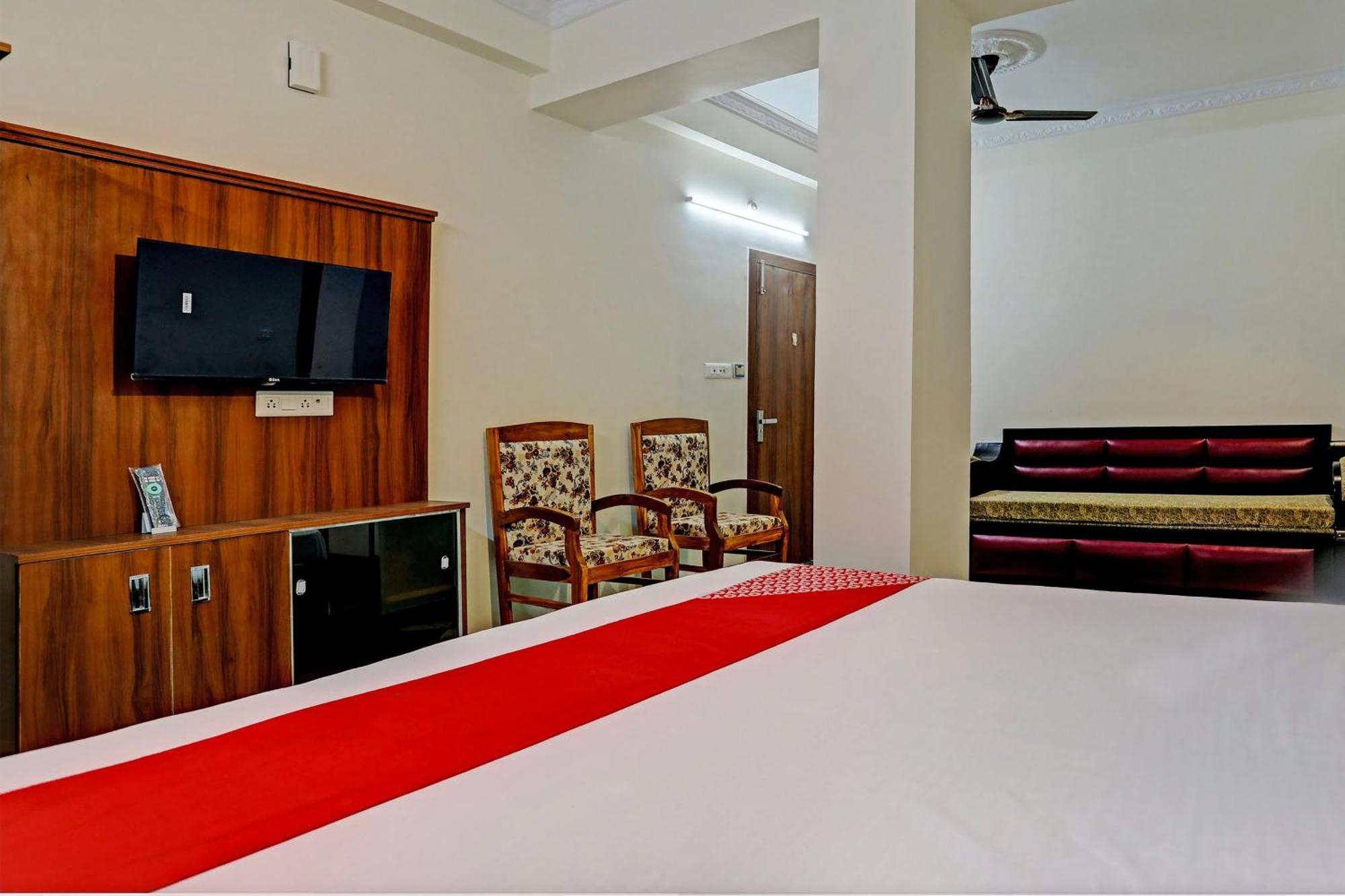 Hotel O Al Diwan Banquet And Suites Kanpur Esterno foto